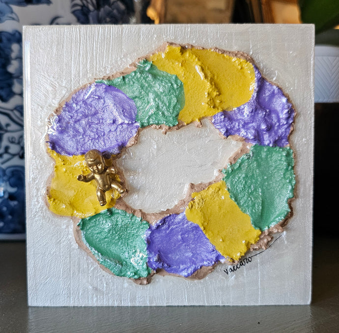 Textured King Cake on 5x5 Wooden Board